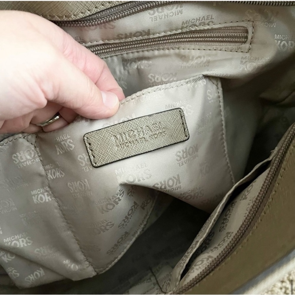 Michael Kors tote bag - Picture 10 of 11